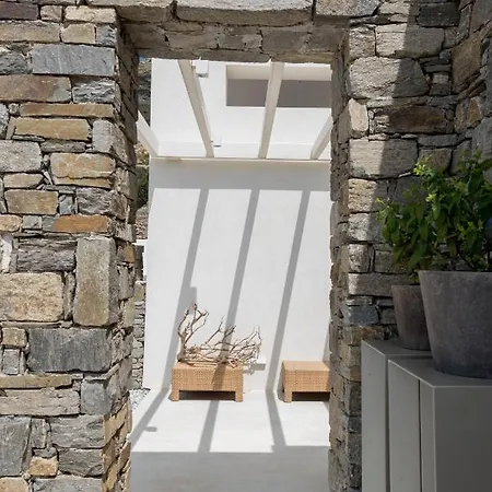 Noble 7 - Adults Only - Onar Collection Bed & Breakfast