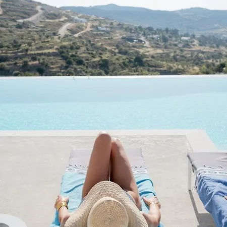 Noble 7 - Adults Only - Onar Collection 4* Parikia (Paros)