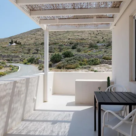 Noble 7 - Adults Only - Onar Collection 4*