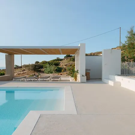 Noble 7 - Adults Only - Onar Collection Parikia (Paros)