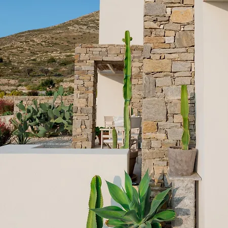 Noble 7 - Adults Only - Onar Collection Parikia (Paros)