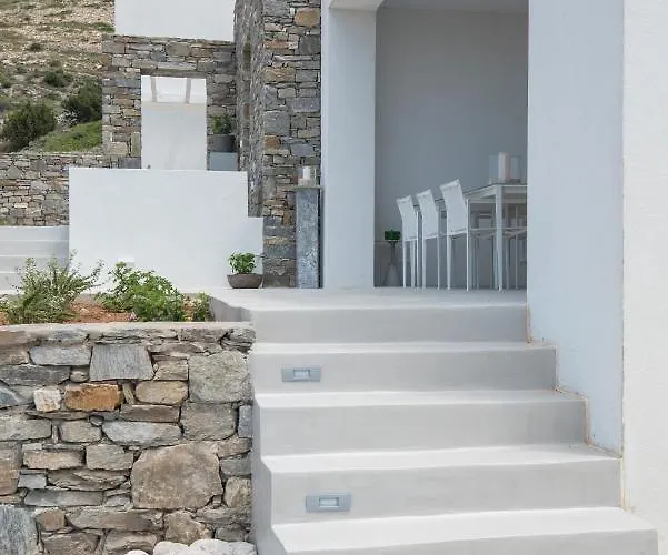 Noble 7 - Adults Only - Onar Collection 4* Parikia (Paros)