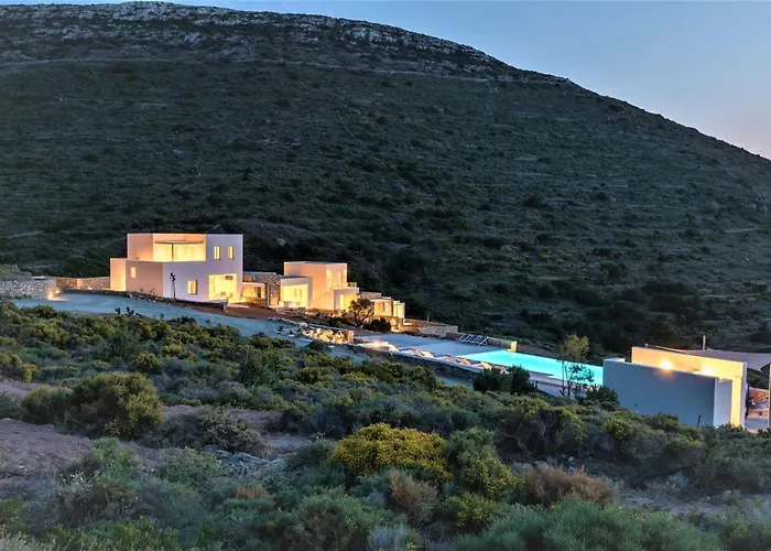 Noble 7 - Adults Only - Onar Collection 4* Parikia (Paros)