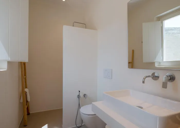 Noble 7 - Adults Only - Onar Collection 4* Parikia (Paros)