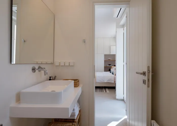 Noble 7 - Adults Only - Onar Collection Parikia (Paros)